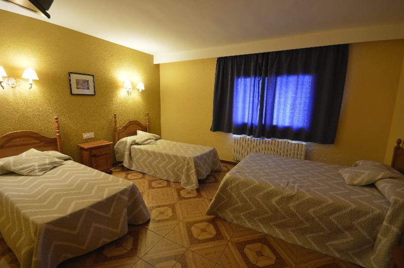 Hotel Suiza Bronchales Exteriör bild